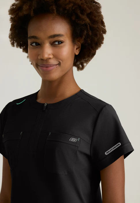 Polera clínica mujer Skechers by Barco Ripstop SKT284, detalle 4 - Uniformes Clínicos Sami