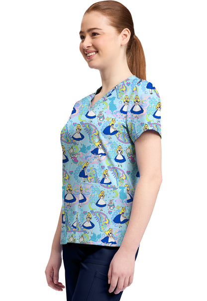 Polera clínica mujer Tooniforms Estampada ALDL TF796, vista trasera - Uniformes Clínicos Sami