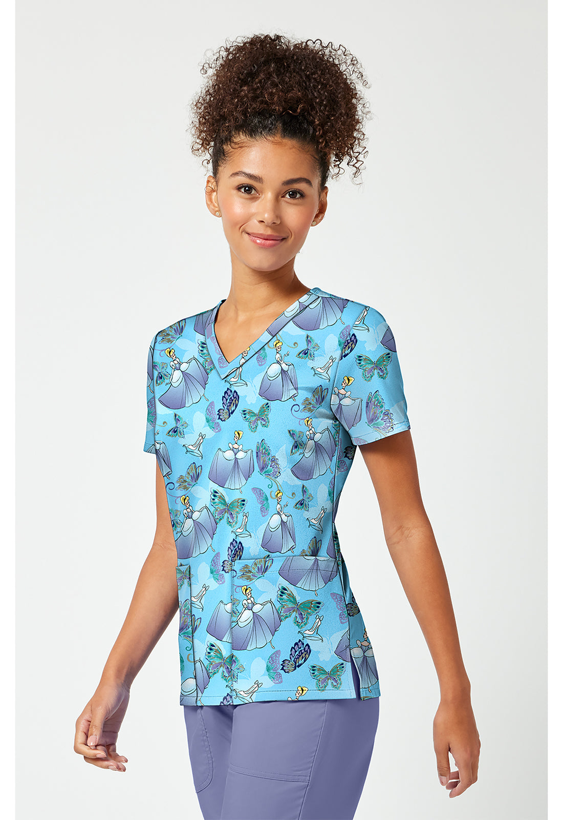 Polera clínica mujer Tooniforms estampada PRCF TF796, vista trasera - Uniformes Clínicos Sami
