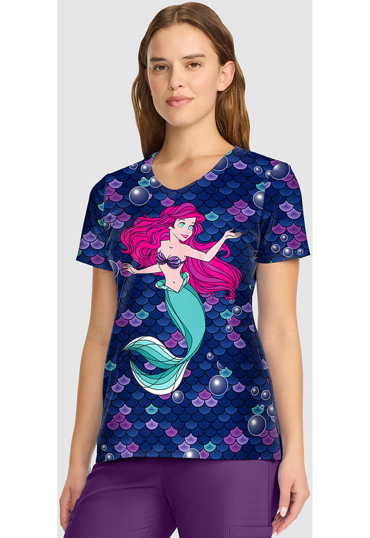 Polera clínica mujer Tooniforms estampada PRTO TF626 - Uniformes Clínicos Sami
