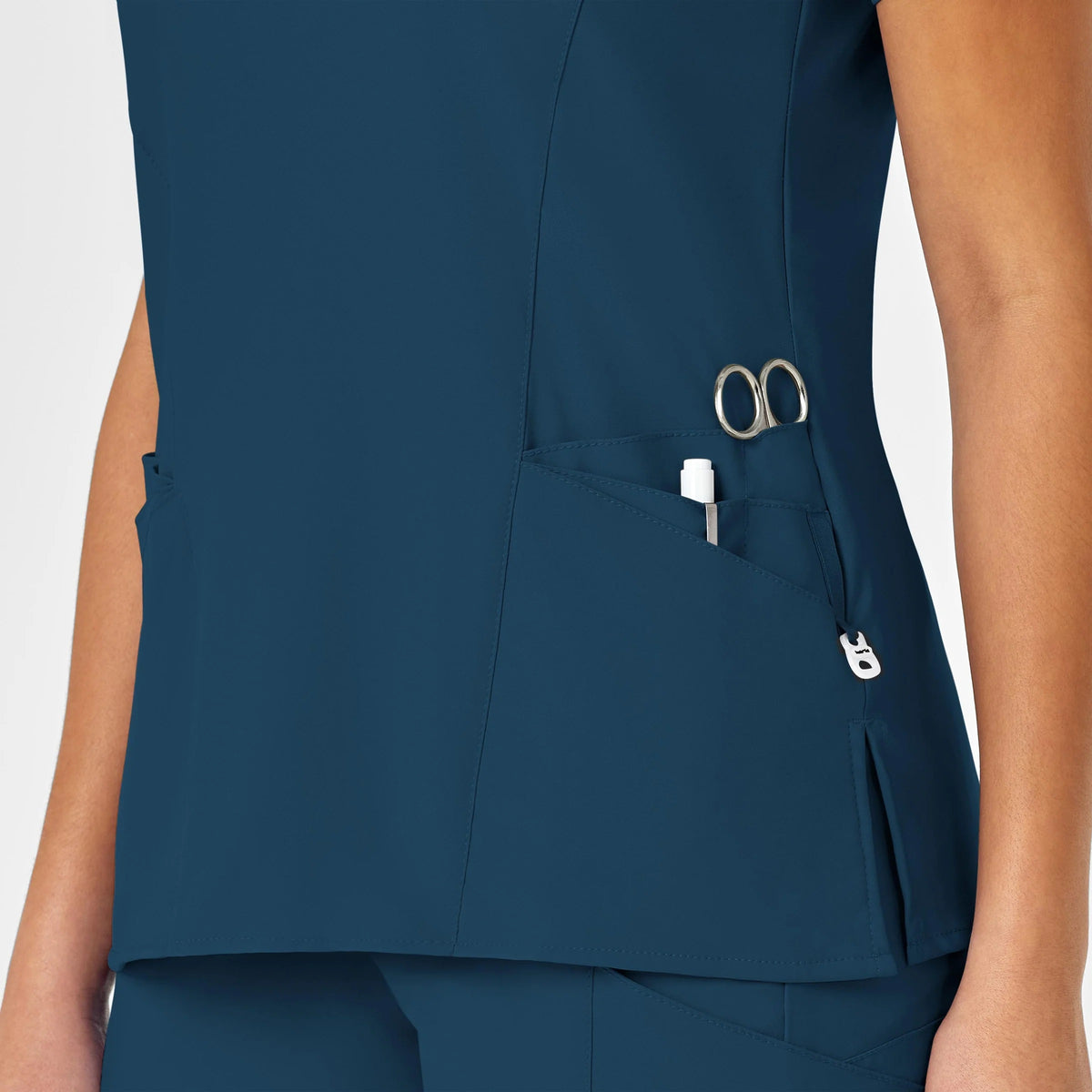 Polera clínica mujer WonderWink Caribean 6455a, detalle 3 - Uniformes Clínicos Sami