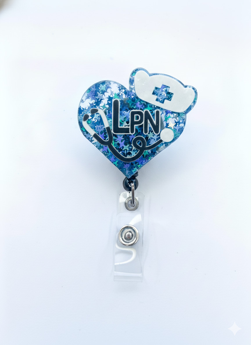 Portacredencial acrílico Corazón LPN - Uniformes Clínicos Sami