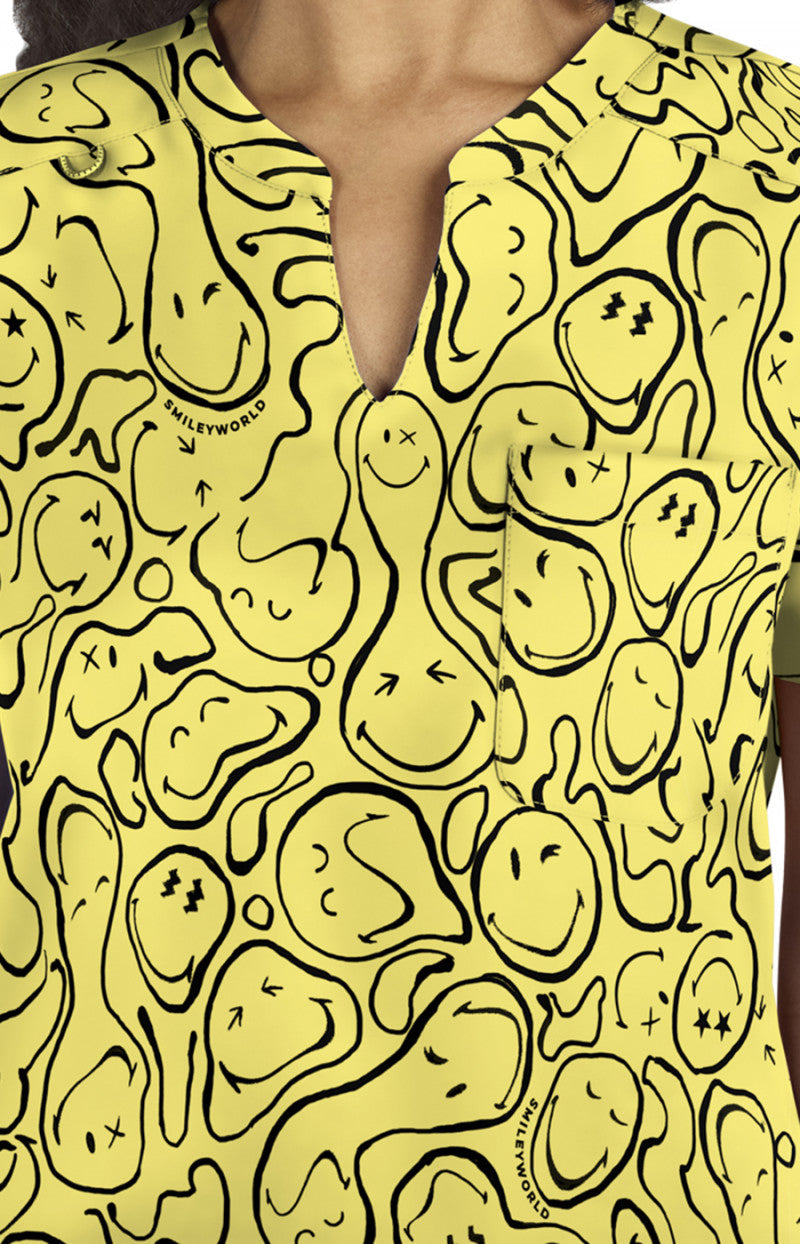COLOR:Trippy Smiles
