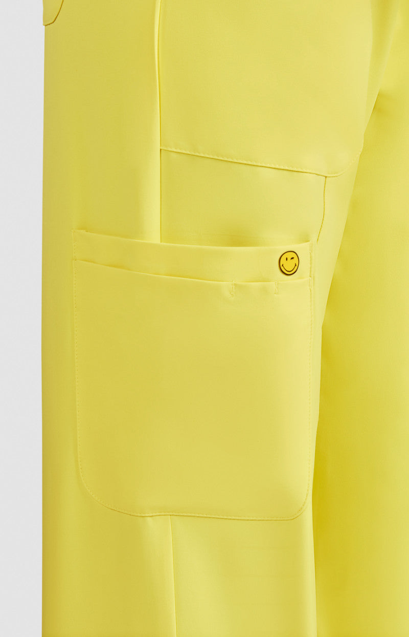 COLOR:Loving Yellow