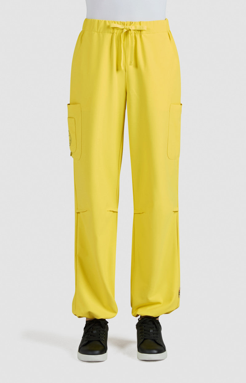COLOR:Loving Yellow
